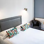Hotel Le Port Neuf