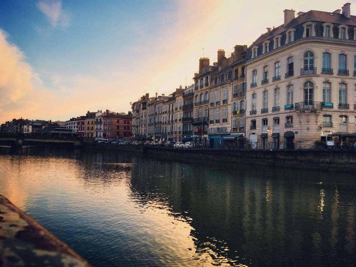 Hotel Le Port Neuf Bayonne